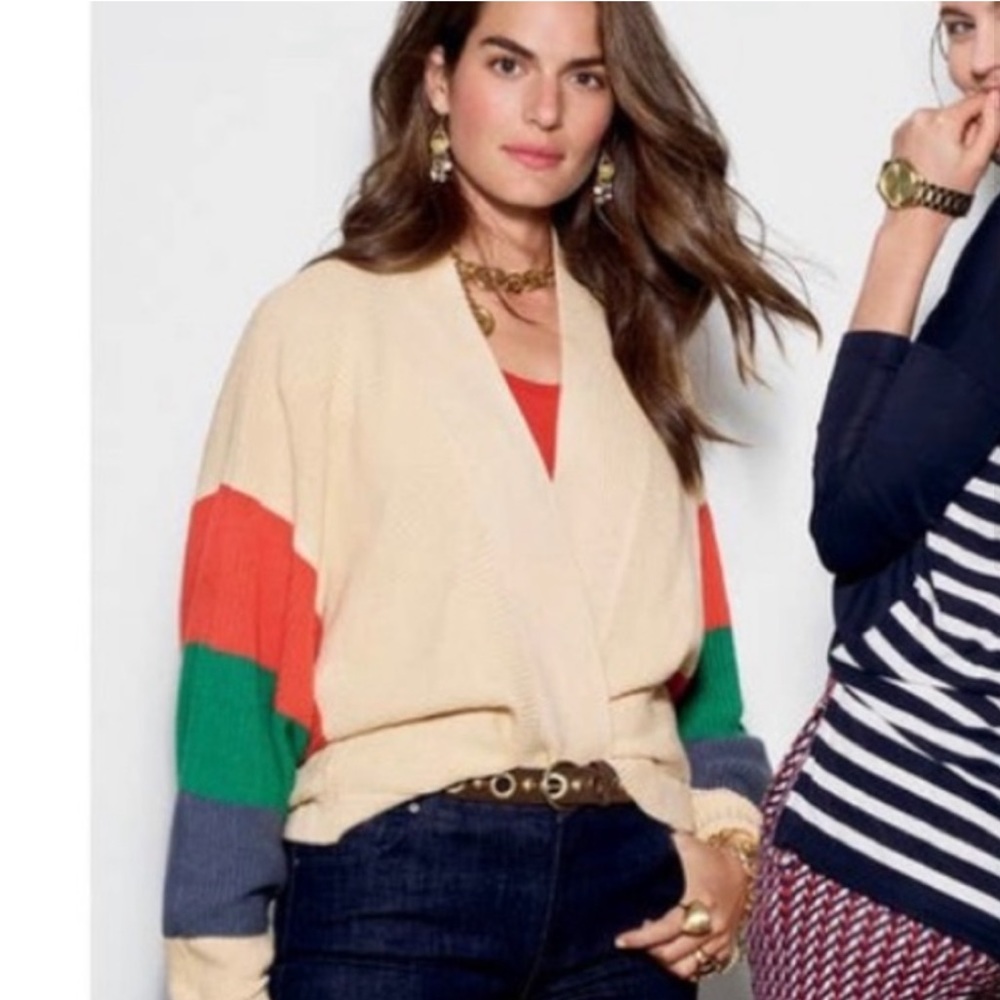 Small CAbi Cardigan